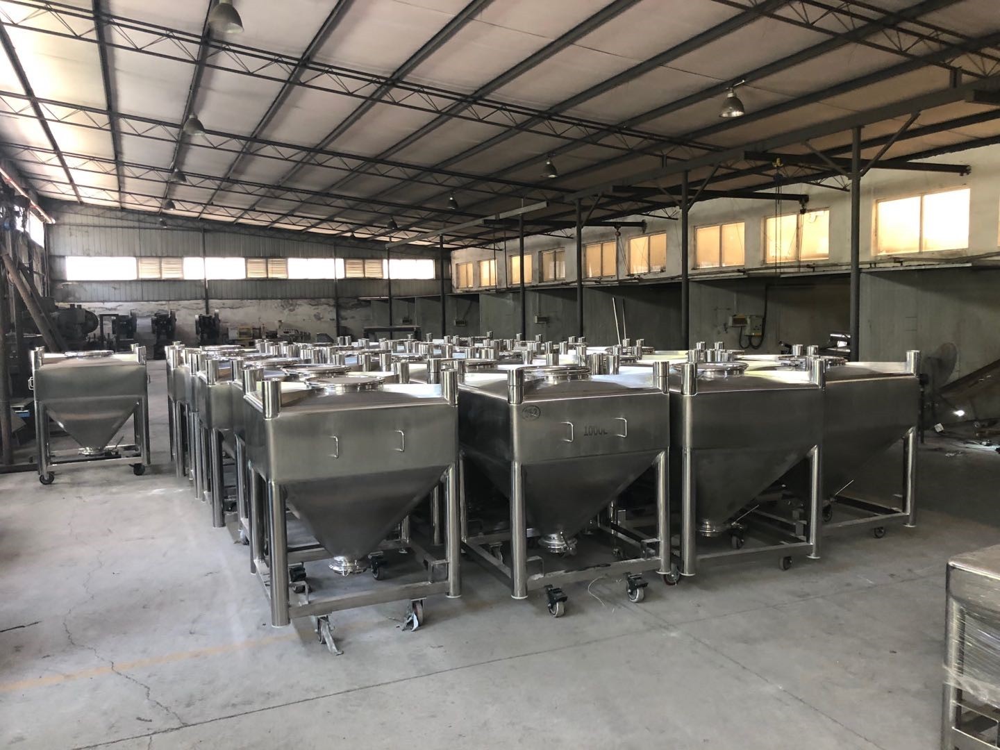 Подготовка КП на поставку смесителя (двухколонного) для бин-емкостей